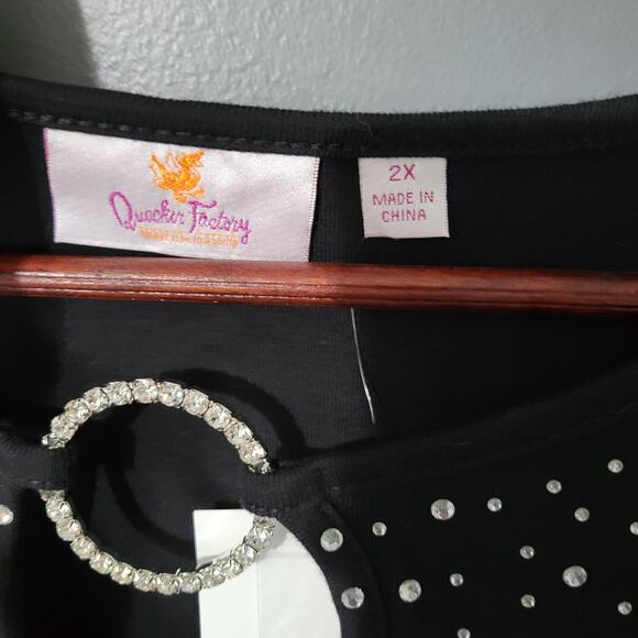 Quacker Factory Top Size 2X Black Rinestone Embellished Classy Bedazzled NEW - Picture 4 of 12